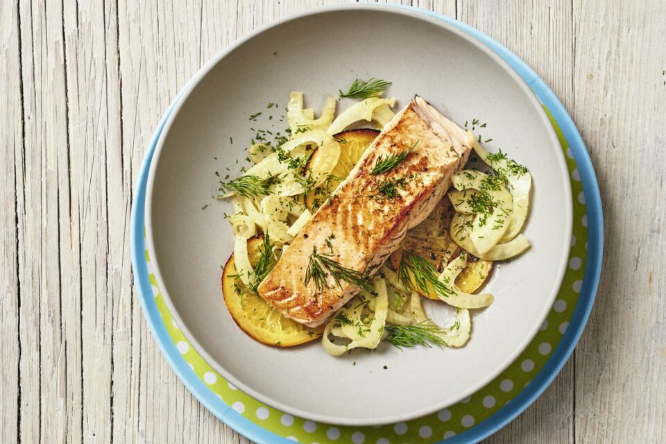 34 leckere Rezepte mit saftigem Lachsfilet | Küchengötter 34 leckere Rezepte mit saftigem Lachsfilet | Küchengötter