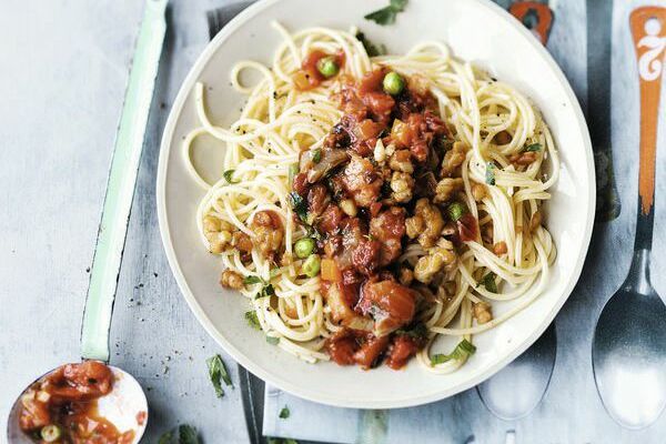 Spaghetti mit Tempeh-Bolognese