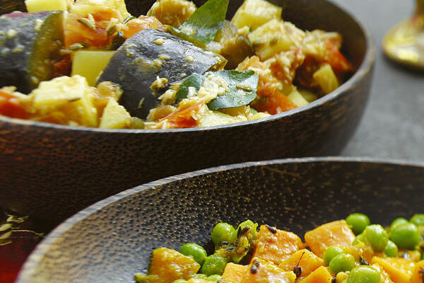 Zarte Aubergine trifft auf indische Aromen | Küchengötter Zarte Aubergine trifft auf indische Aromen | Küchengötter