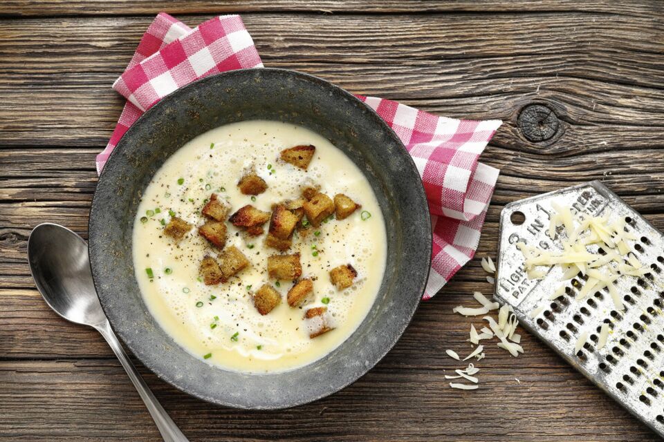 14 leckere Käsesuppen-Rezepte | Küchengötter 14 leckere Käsesuppen-Rezepte | Küchengötter