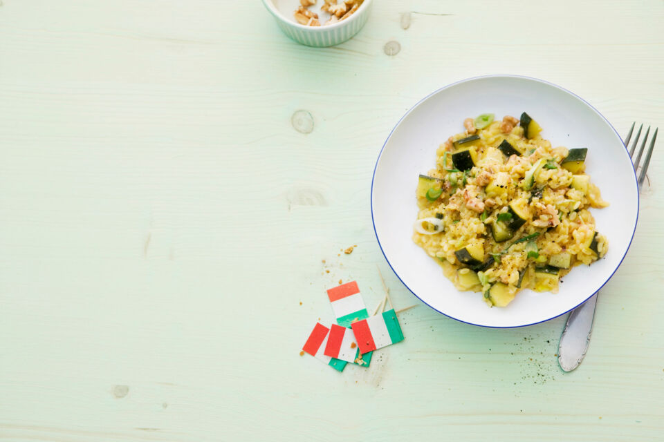 Risotto mit Zucchini und Walnüssen