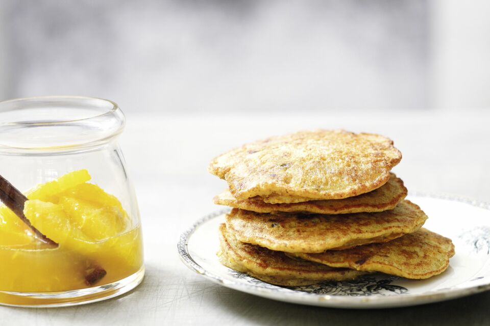 Pancakes mit Orangen-kompott