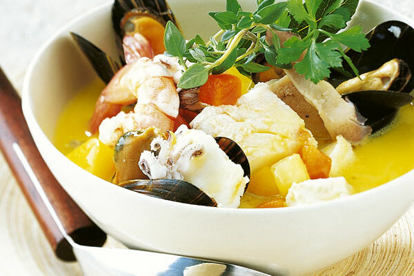 Fischsuppe mit Safran