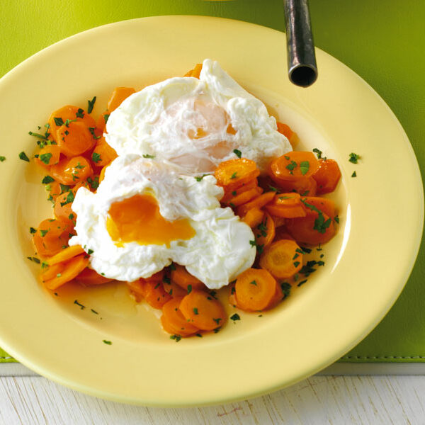 Verlorene Eier mit Vichy-Möhren Rezept | Küchengötter Verlorene Eier mit Vichy-Möhren Rezept | Küchengötter