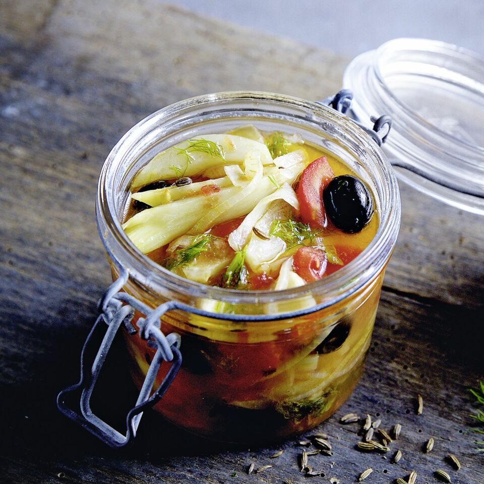 Eingemachter Fenchel mit Oliven Rezept | Küchengötter Eingemachter Fenchel mit Oliven Rezept | Küchengötter