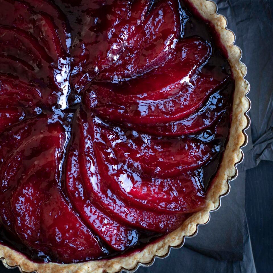 Quittentarte Mit Schwarzen Johannisbeeren Rezept Kuchengotter