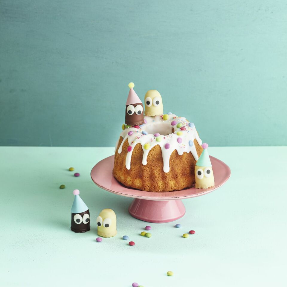 Geburtstagsgugelhupf Rezept Kchengtter Geburtstagsgugelhupf Rezept Kchengtter