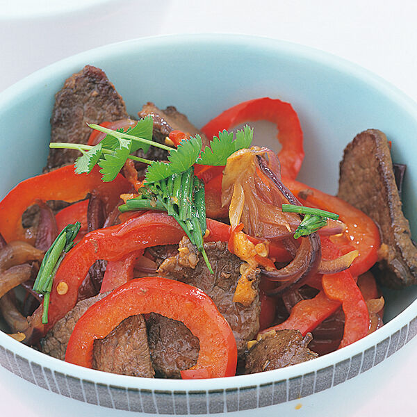 Thailändischer Rindfleischsalat Rezept | Küchengötter