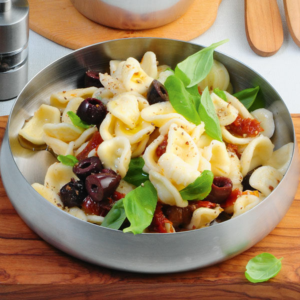 Orecchiette-Salat mit Basilikum Rezept | Küchengötter Orecchiette-Salat mit Basilikum Rezept | Küchengötter