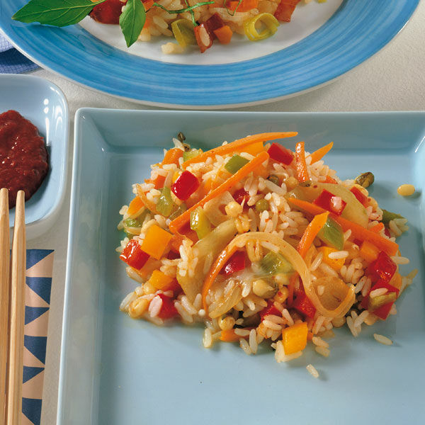 Gebratener Reis mit Gemüse und Ei Rezept | Küchengötter Gebratener Reis mit Gemüse und Ei Rezept | Küchengötter