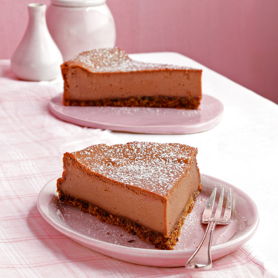 Schoko-Käsekuchen mit Oliven Rezept | Küchengötter Schoko-Käsekuchen mit Oliven Rezept | Küchengötter