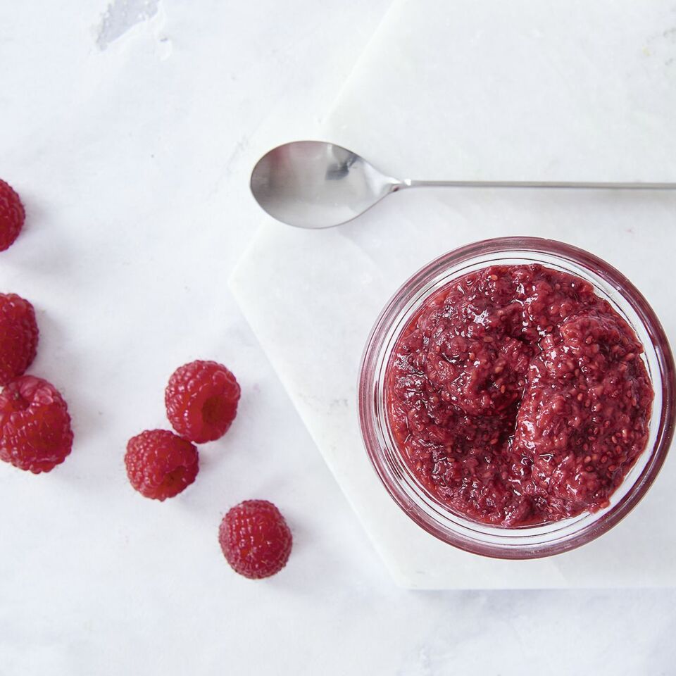 Chia-Himbeer-Konfitüre – zuckerfrei Rezept | Küchengötter Chia-Himbeer-Konfitüre – zuckerfrei Rezept | Küchengötter