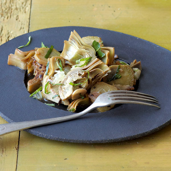 Geschmorte Artischocken mit Zitronen und Minze Rezept | Küchengötter Geschmorte Artischocken mit Zitronen und Minze Rezept | Küchengötter