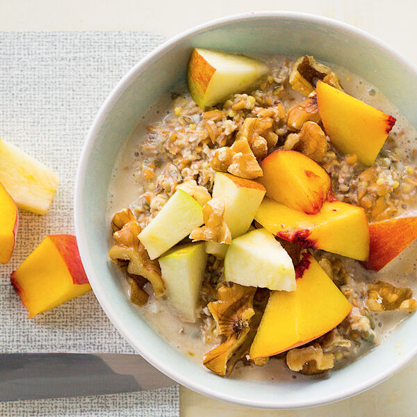 Frischkornbrei mit Obst