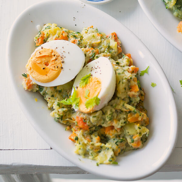 Kartoffel Mohren Puree Mit Kerbel Und Ei Rezept Kuchengotter Rezepte Mit Eiern Und Kartoffeln
