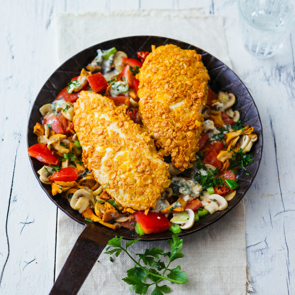 Knusprige Hähnchenbrust mit Pilzen Rezept | Küchengötter Knusprige Hähnchenbrust mit Pilzen Rezept | Küchengötter