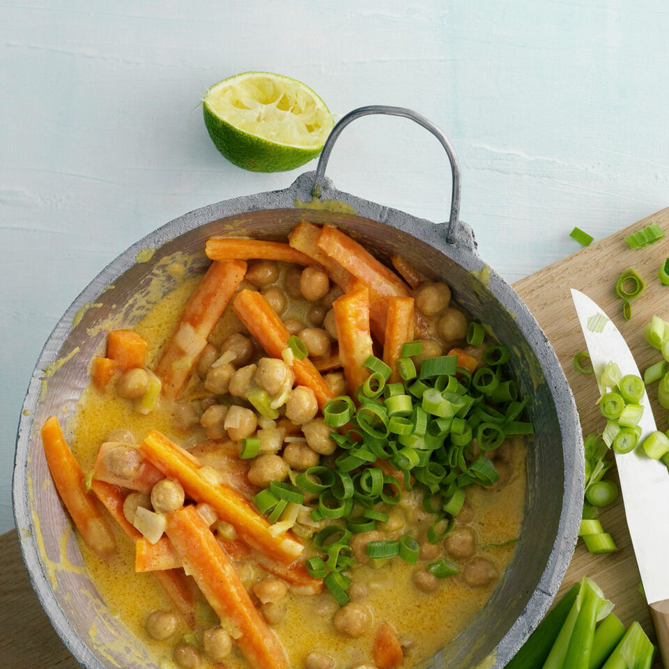 Kichererbsen-Möhren-Curry Rezept | Küchengötter