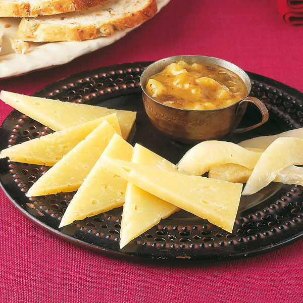Käse mit Birnen-Feigen-Senf Rezept | Küchengötter