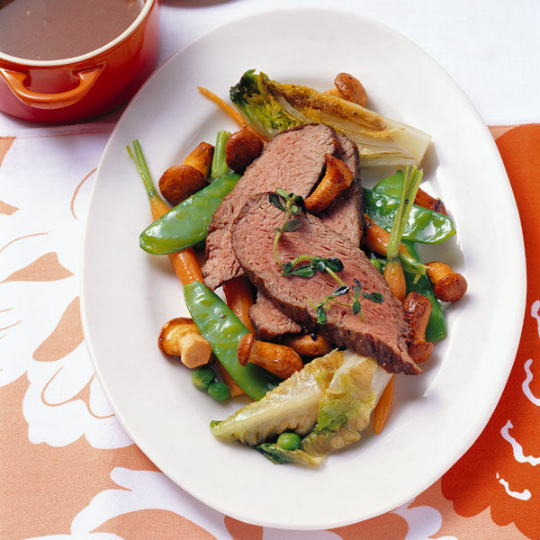 kalbstafelspitz mit geschmortem romersalat und pfifferlingen rezept kuchengotter