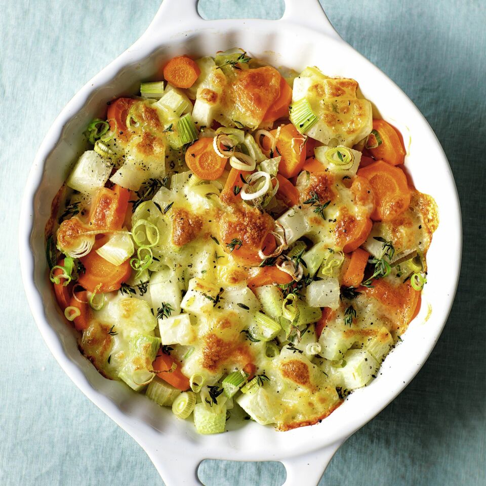 Gemüsegratin mit Kohlrabi und Fenchel Rezept | Küchengötter Gemüsegratin mit Kohlrabi und Fenchel Rezept | Küchengötter