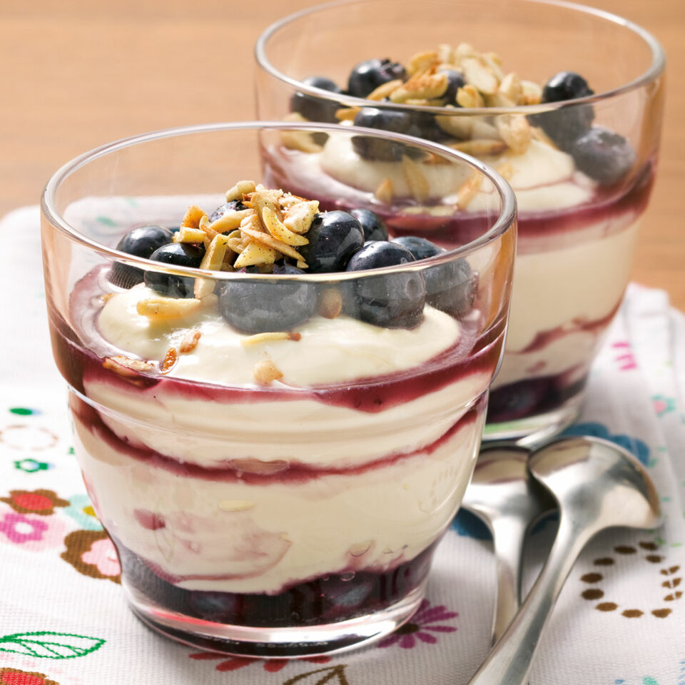 Heidelbeer-Quarkspeise Rezept | Küchengötter Heidelbeer-Quarkspeise Rezept | Küchengötter