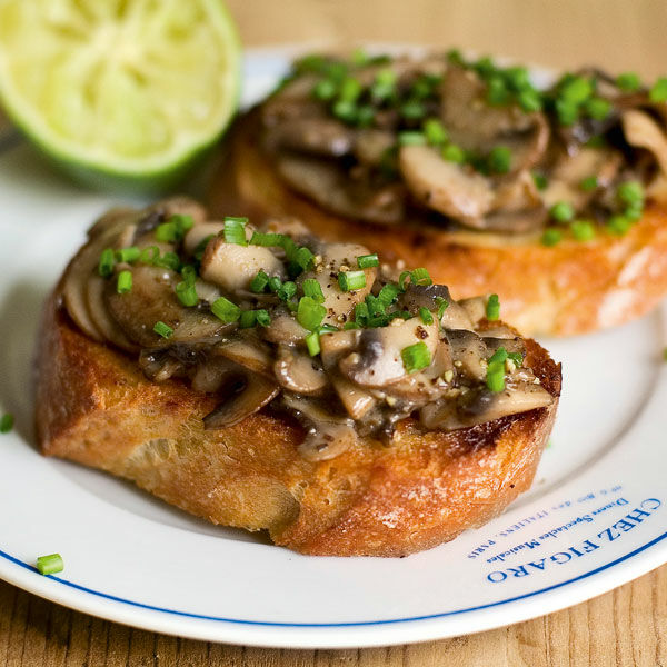Champignon-Crostini Rezept | Küchengötter Champignon-Crostini Rezept | Küchengötter