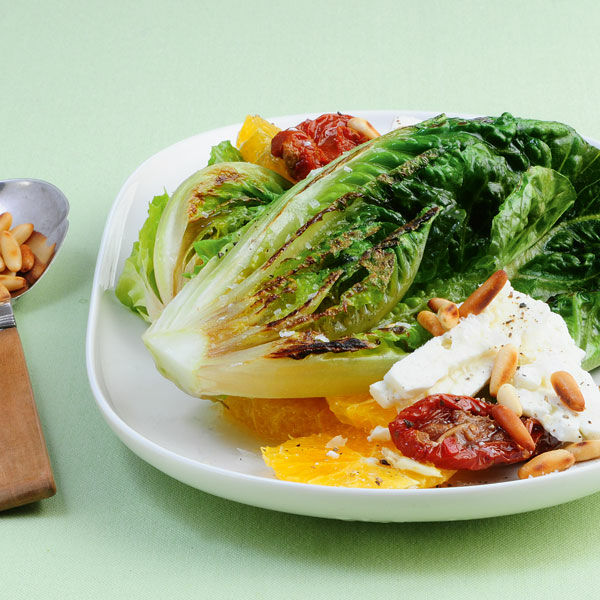 Salatherzen mit Orangen und Feta Rezept | Küchengötter Salatherzen mit Orangen und Feta Rezept | Küchengötter