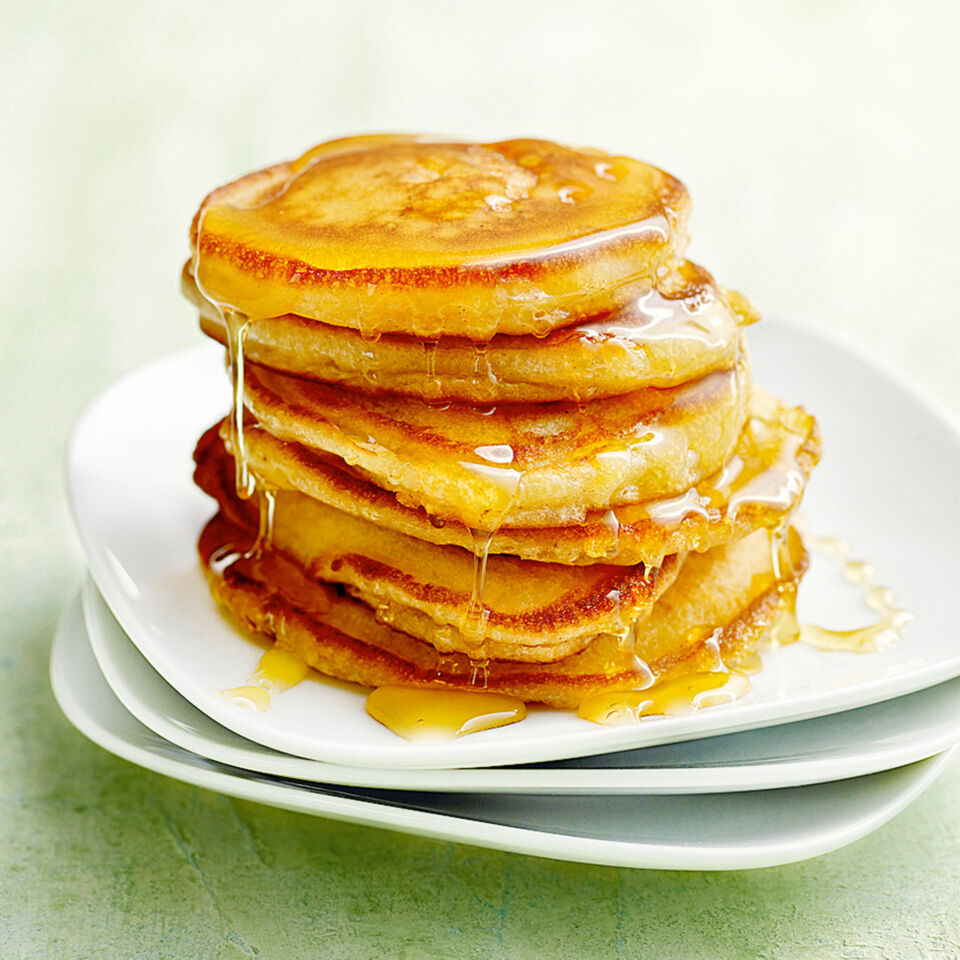 Buttermilch-Pancakes mit Banane Rezept | Küchengötter