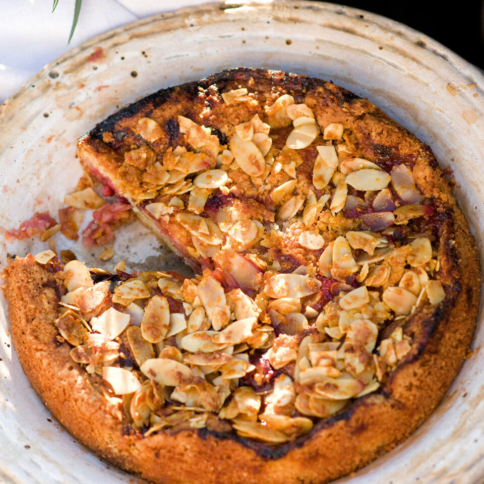 Pflaumenkuchen Mit Nussbaiser — Rezepte Suchen Pflaumenkuchen Mit Nussbaiser — Rezepte Suchen