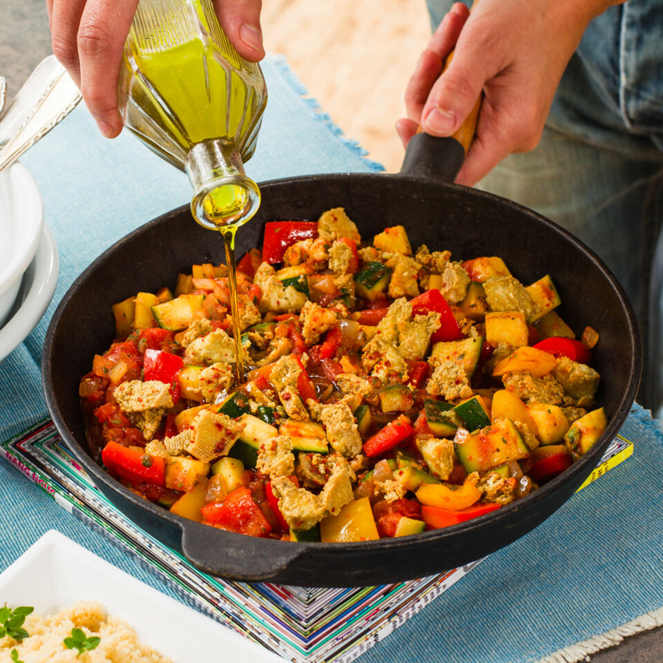 Tofupfanne mit buntem Gemüse Rezept | Küchengötter