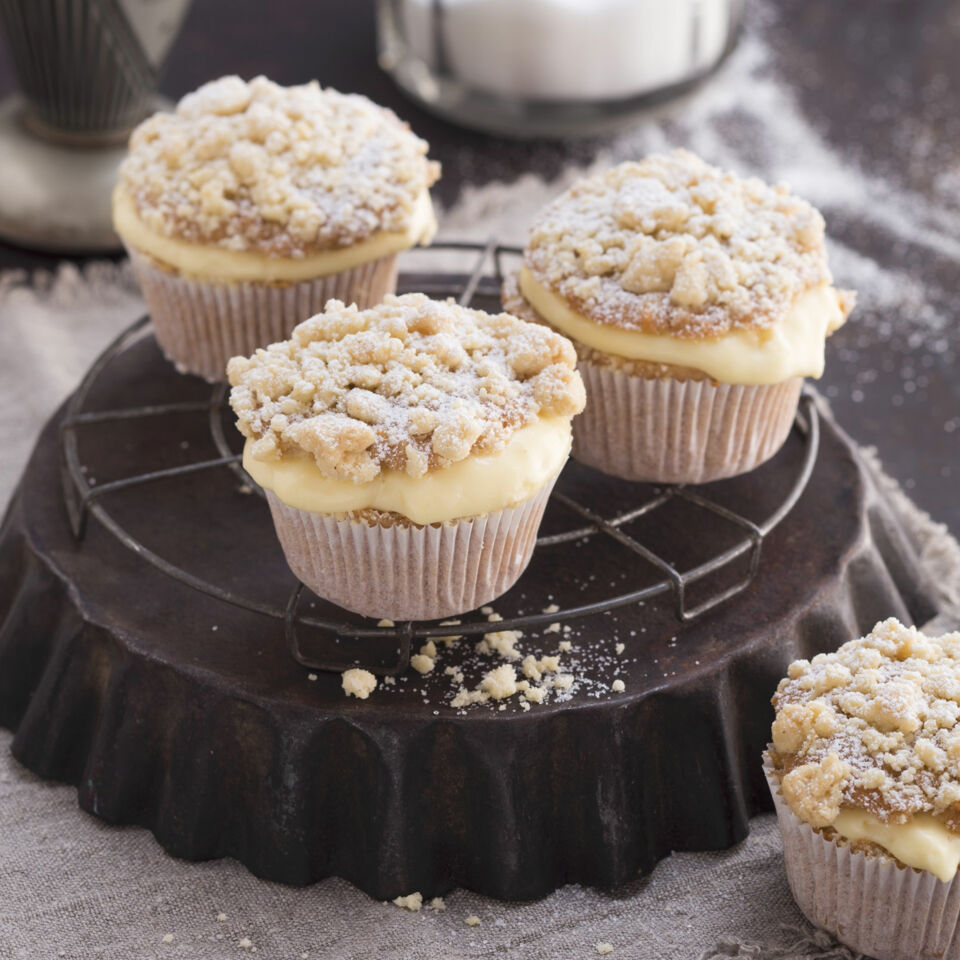 Apfel Streusel Cupcakes Rezept Kuchengotter Apfel Muffins Mit Pudding