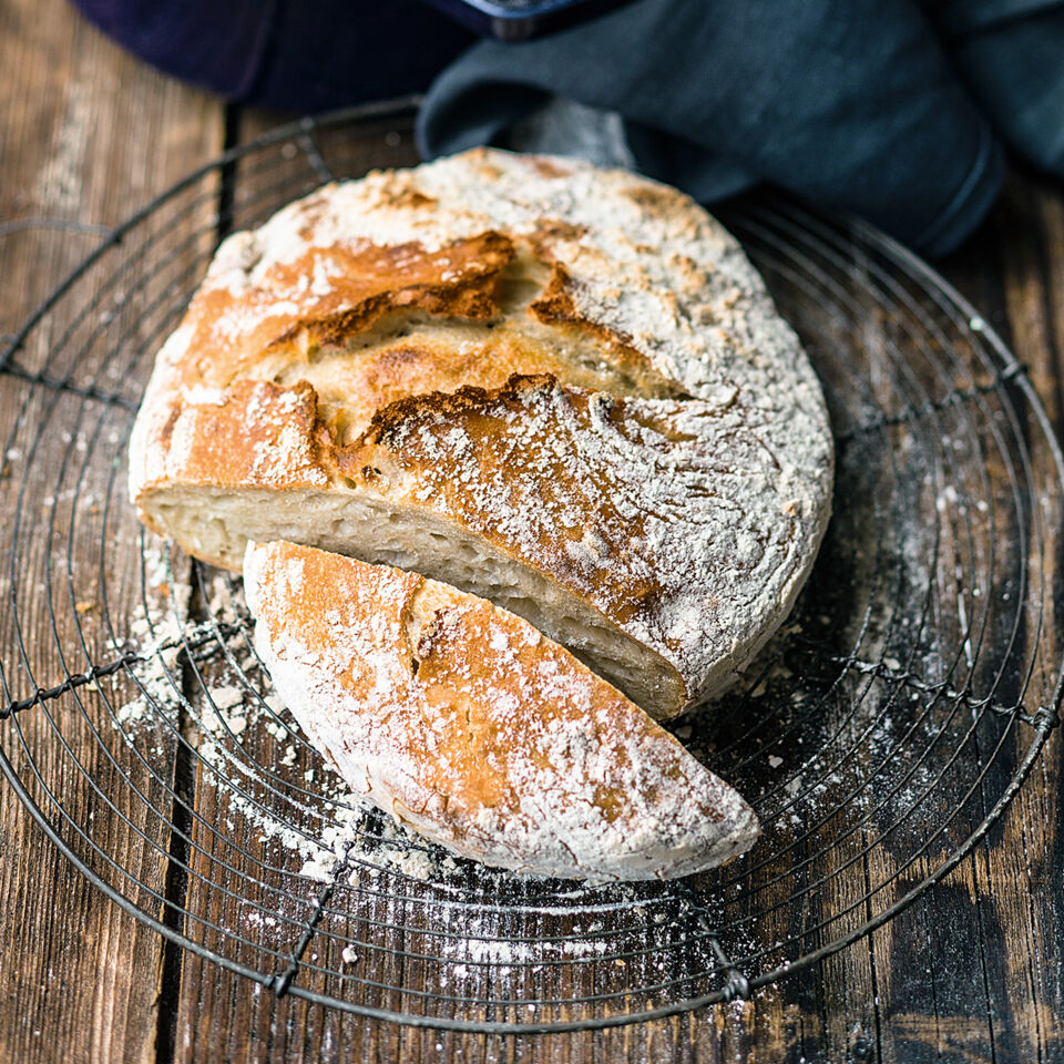Brot ganz ohne Kneten Rezept | Küchengötter Brot ganz ohne Kneten Rezept | Küchengötter