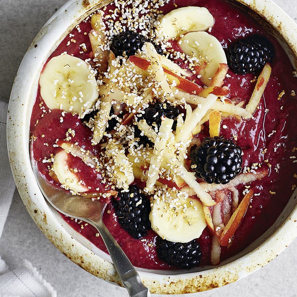 Apfel-Brombeer-Bowl Rezept | Küchengötter Apfel-Brombeer-Bowl Rezept | Küchengötter