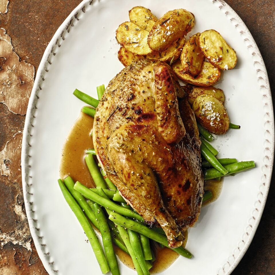 Fasan mit grünen Bohnen und Rosmarinkartoffeln Rezept | Küchengötter Fasan mit grünen Bohnen und Rosmarinkartoffeln Rezept | Küchengötter