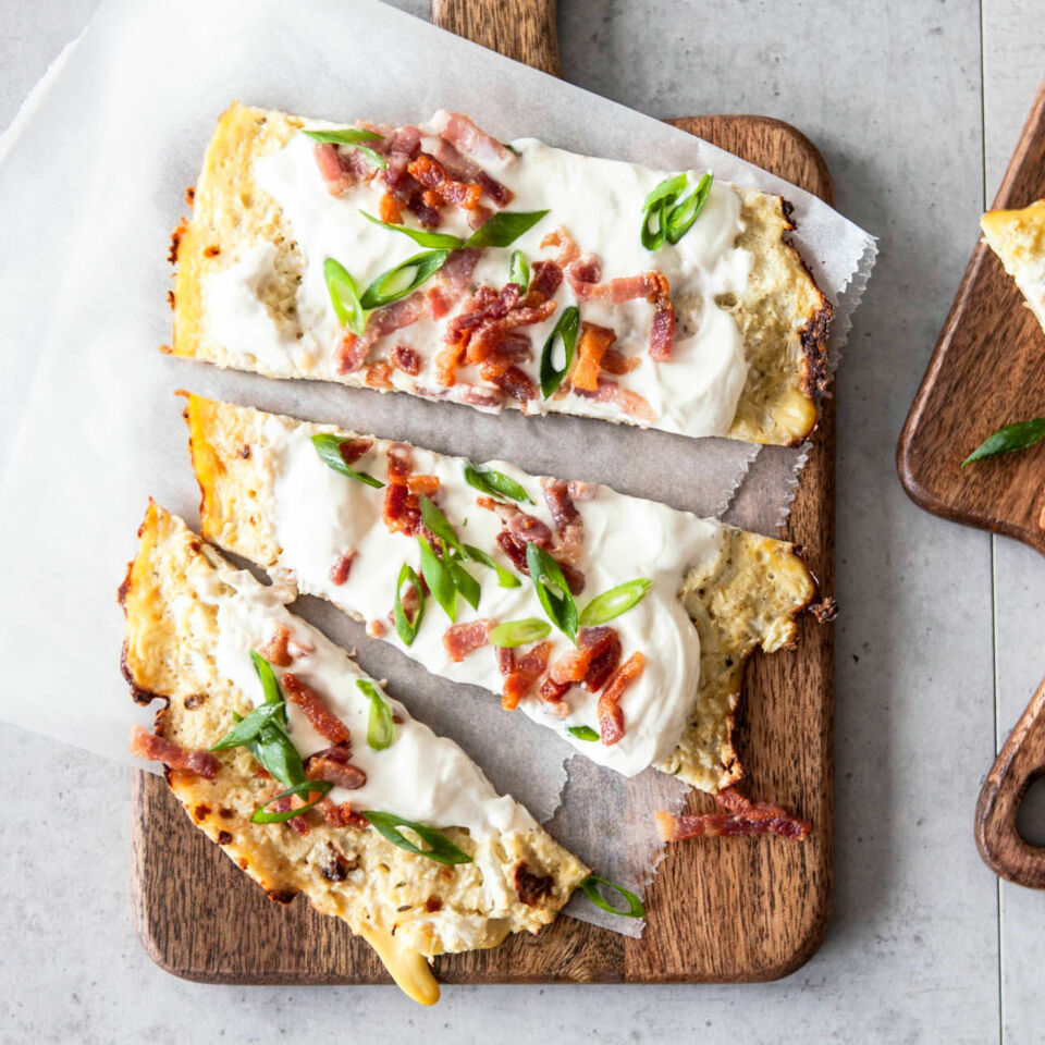 Low Carb Flammkuchen Mit Speck Und Fruhlingszwiebeln Rezept