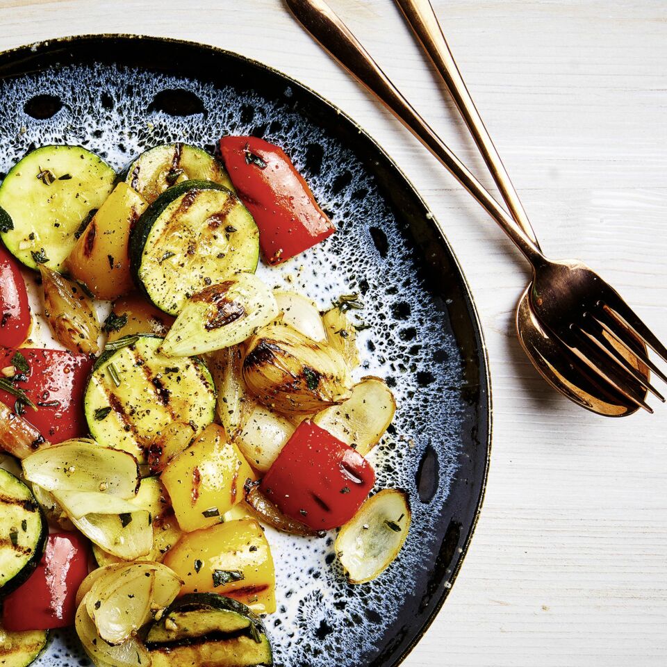 Gegrilltes Gemüse mit Marinade Rezept | Küchengötter Gegrilltes Gemüse mit Marinade Rezept | Küchengötter