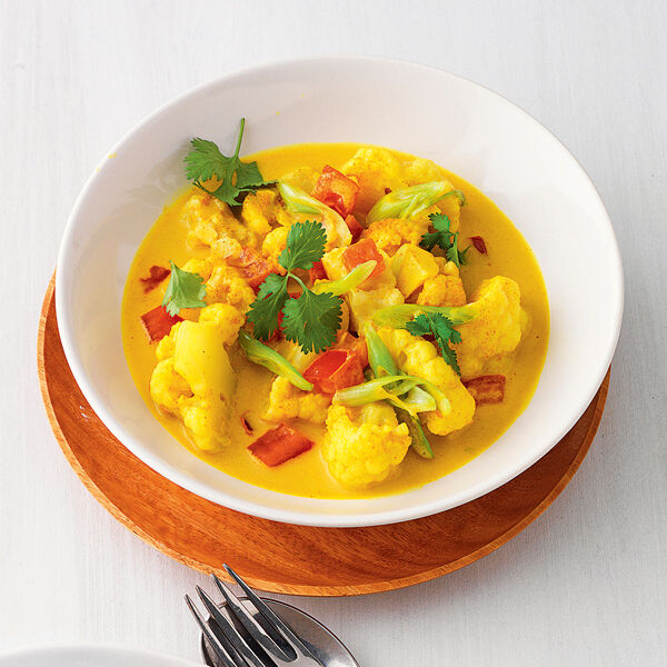Blumenkohl-Curry mit Ingwer und Koriander Rezept | Küchengötter