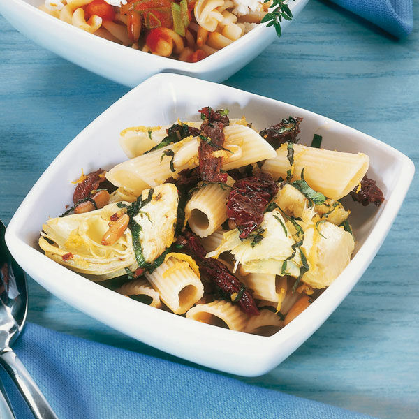 Penne mit Tomaten und Artischocken Rezept | Küchengötter Penne mit Tomaten und Artischocken Rezept | Küchengötter