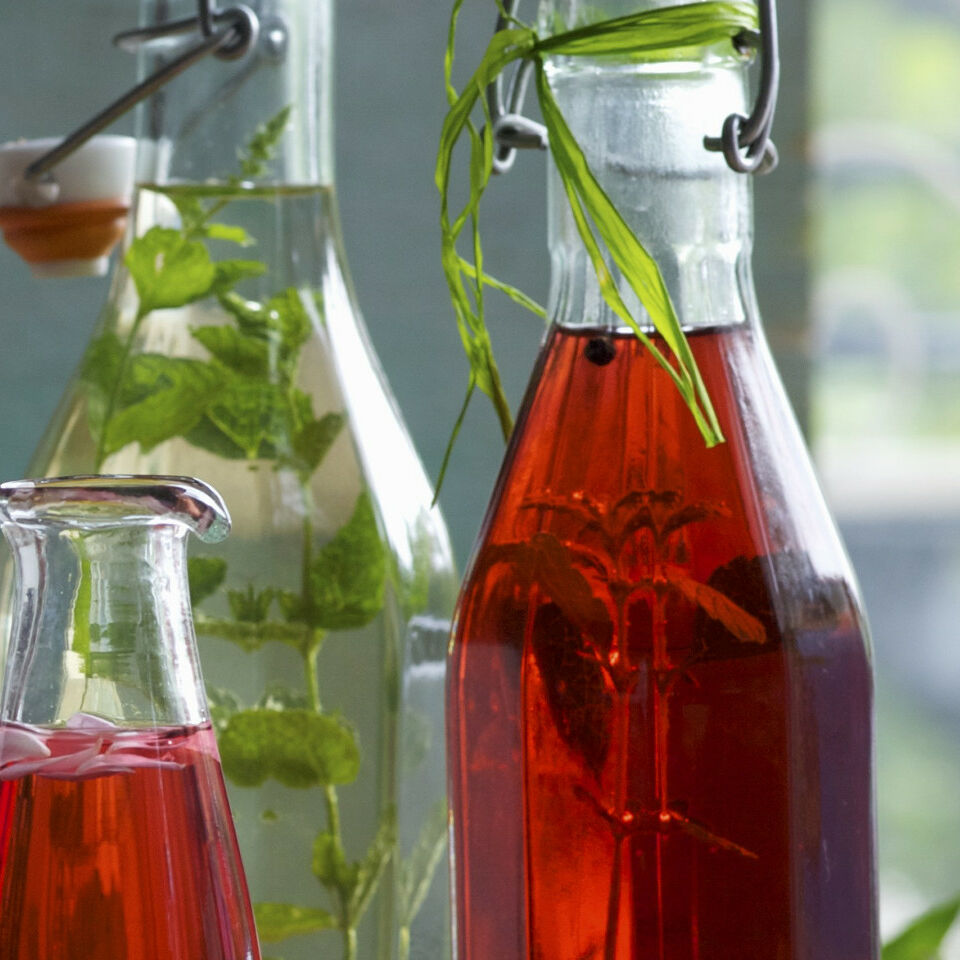 Roter Johannisbeeressig Rezept Kuchengotter Johannisbeer Essig Selber Machen