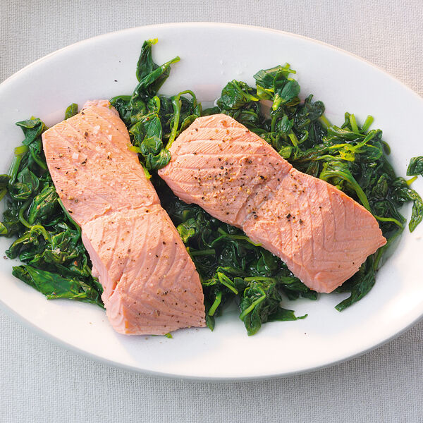 Bild von Lachsfilets auf Babyspinat Rezept