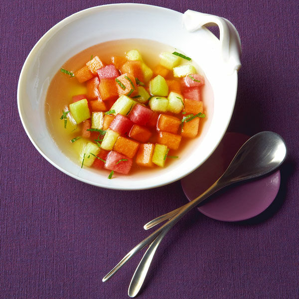 Melonensuppe mit weißem Portwein Rezept | Küchengötter