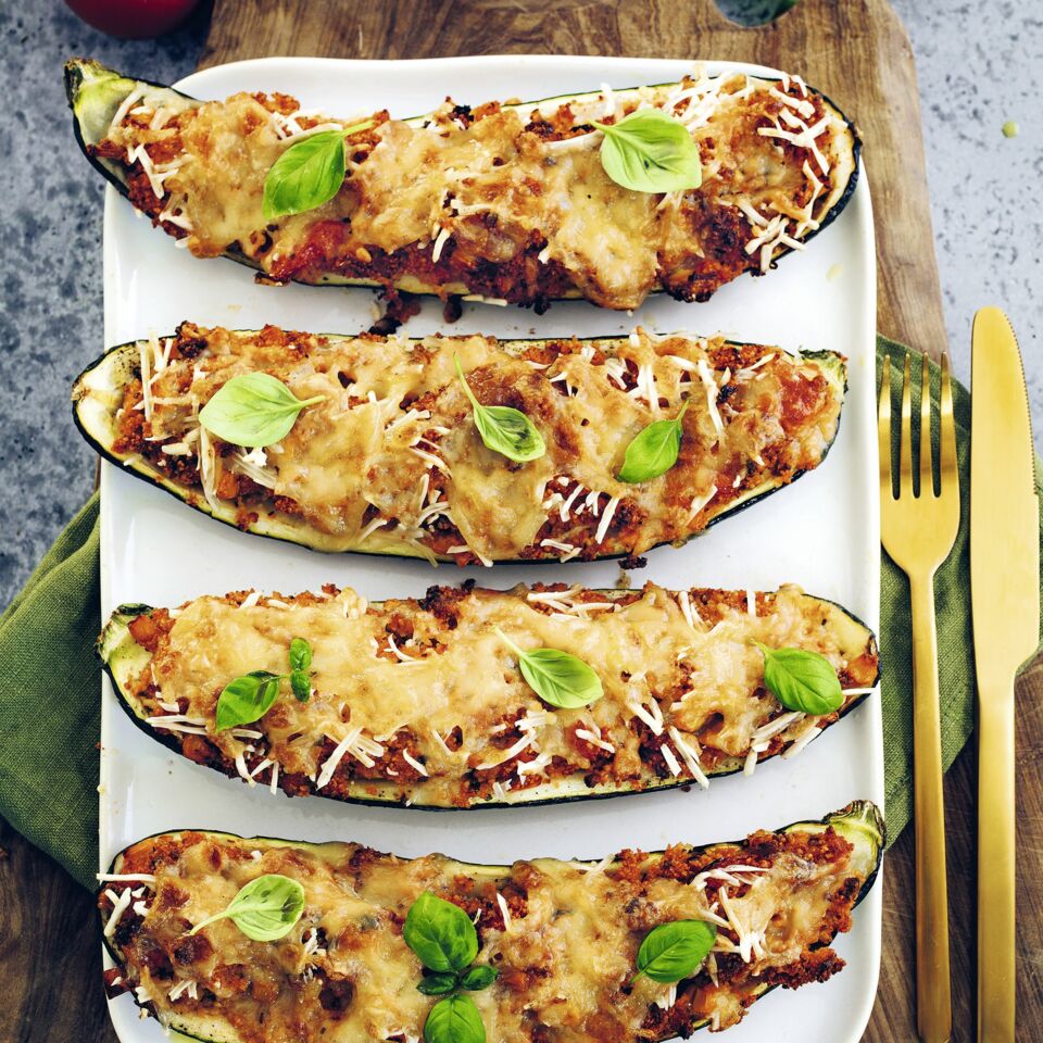 Gefüllte Zucchini mit Couscous und Tofu Rezept | Küchengötter Gefüllte Zucchini mit Couscous und Tofu Rezept | Küchengötter