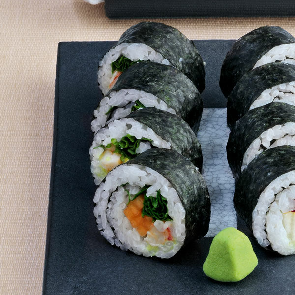 Futo-Maki mit Flusskrebs und Melone Rezept | Küchengötter Futo-Maki mit Flusskrebs und Melone Rezept | Küchengötter