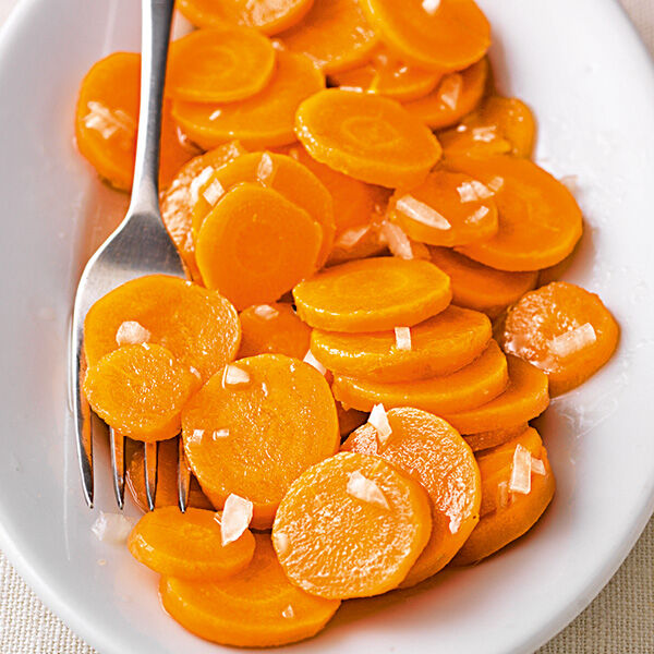 Gelbe-Rüben-Salat Rezept | Küchengötter Gelbe-Rüben-Salat Rezept | Küchengötter