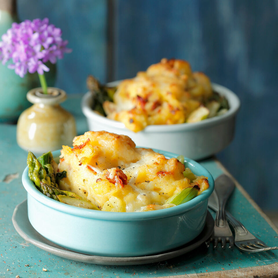 Kartoffel-Gratin mit grünem Spargel Rezept | Küchengötter Kartoffel-Gratin mit grünem Spargel Rezept | Küchengötter