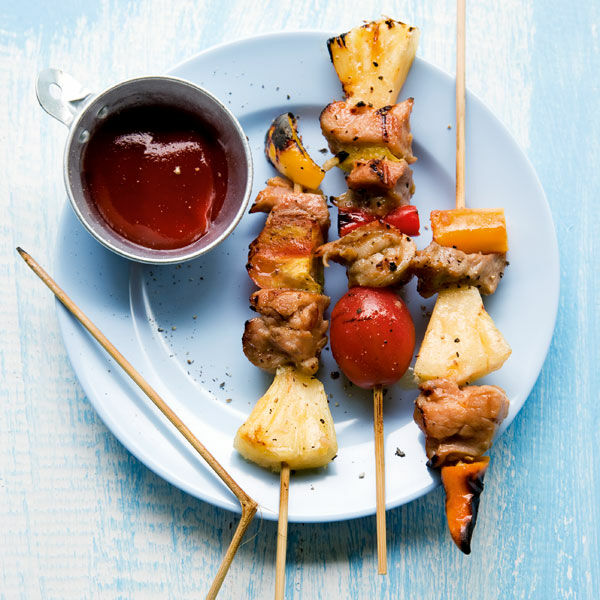 Grillspieße mit Ananas und Gemüse (Tschigrabap) Rezept | Küchengötter Grillspieße mit Ananas und Gemüse (Tschigrabap) Rezept | Küchengötter