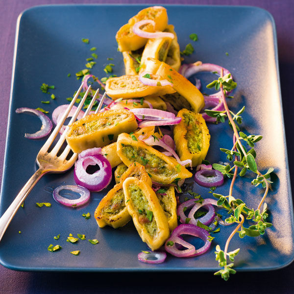 Maultaschen mit Zwiebeln Rezept | Küchengötter Maultaschen mit Zwiebeln Rezept | Küchengötter