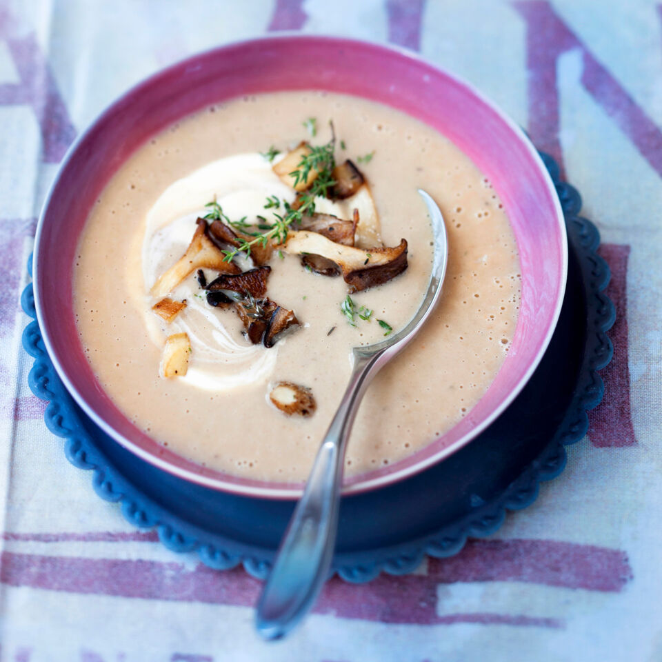 Maronensuppe Mit Amarettosahne - Rezepte Suchen Maronensuppe Mit Amarettosahne - Rezepte Suchen