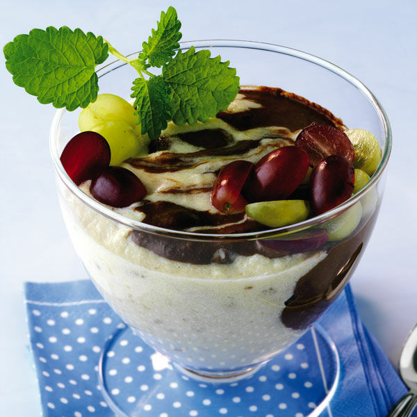 Grieß-Flammeri in zwei Farben Rezept | Küchengötter Grieß-Flammeri in zwei Farben Rezept | Küchengötter