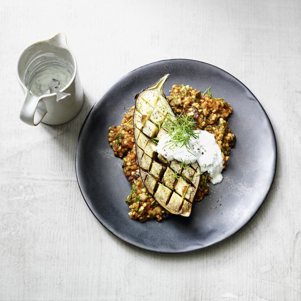 Buchweizen-Pilaw mit Joghurt-Auberginen Rezept | Küchengötter Buchweizen-Pilaw mit Joghurt-Auberginen Rezept | Küchengötter